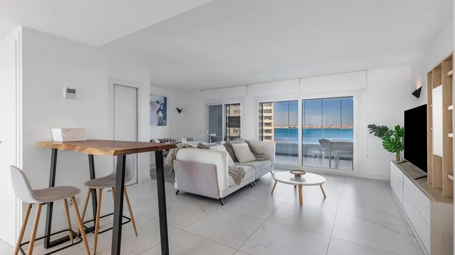 Apartamento de 2 dormitorios en Torrevieja, Spain No. 1192 № 27