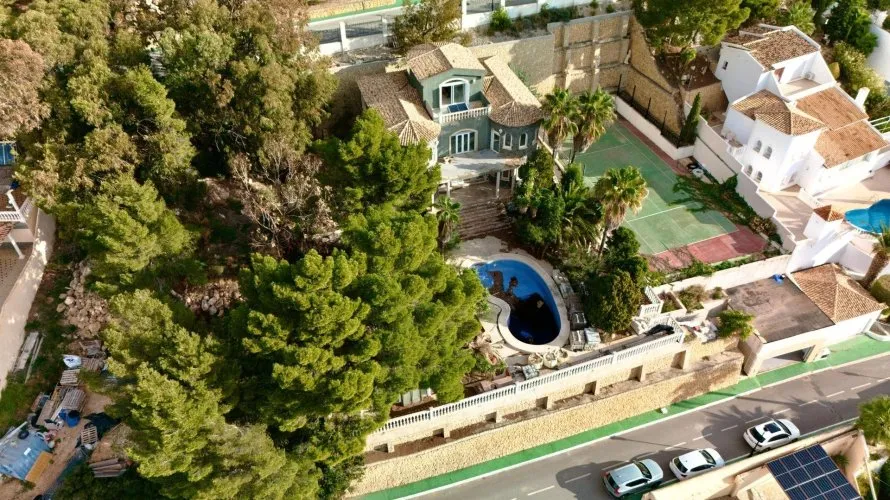 Сasa de 4 dormitorios en Zona Altea Hills, Spain No. 659 № 2