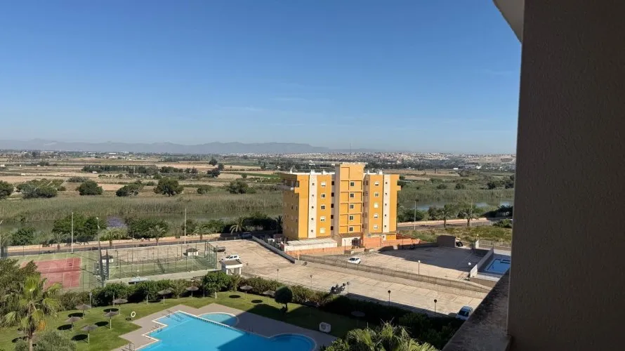 Apartamento de 2 dormitorios en Guardamar del Segura, Spain No. 1382 № 2