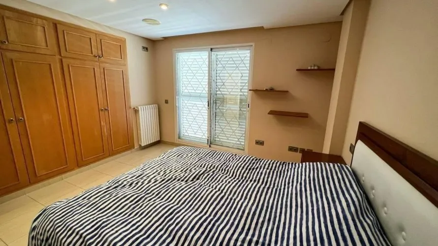 Apartamento de 4 dormitorios en Manises, Spain No. 1312 № 23