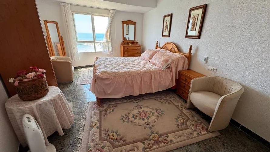 Apartamento de 3 dormitorios en Torrevieja, Spain No. 787 № 9