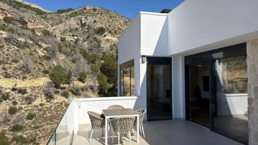 Villa de 238m² en Altea, Spain No. 1004 № 17