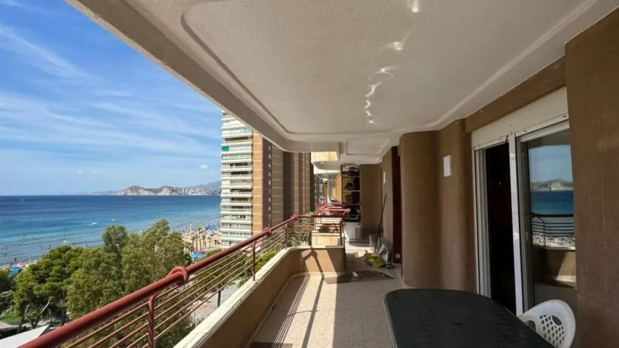 Apartamento de 2 dormitorios en Benidorm, Spain No. 840 № 19