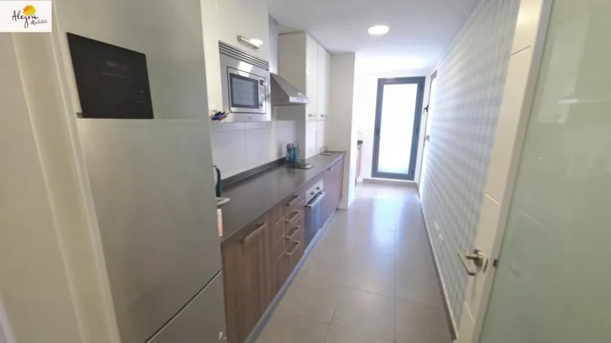 Apartamento de 3 dormitorios en Alicante, Spain No. 1196 № 18