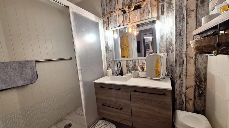 Apartamento de 3 dormitorios en Alicante, Spain No. 162 № 19