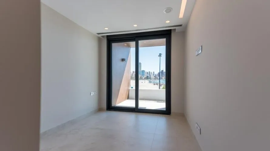 Apartamento de 4 dormitorios en Benidorm, Spain No. 339 № 22