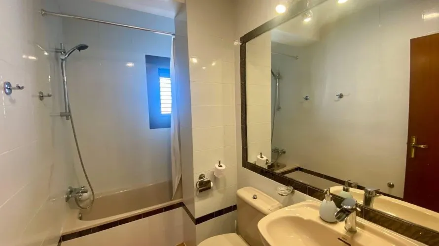 Apartamento de 2 dormitorios en Cabo Roig, Spain No. 1352 № 8