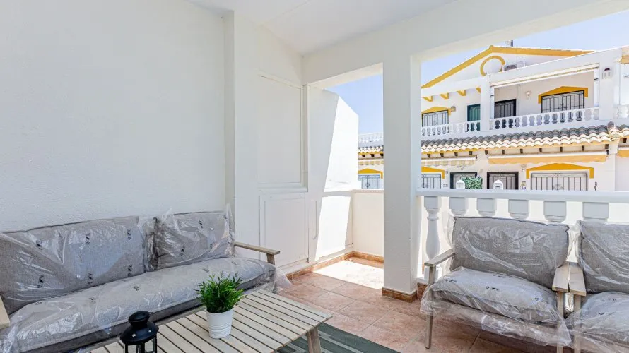 Сasa de 82m² en La Florida, Spain No. 1062 № 3