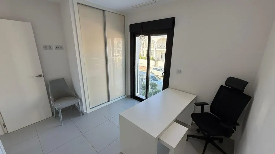 Villa de 3 dormitorios en Ciudad Quesada, Spain No. 901 № 27