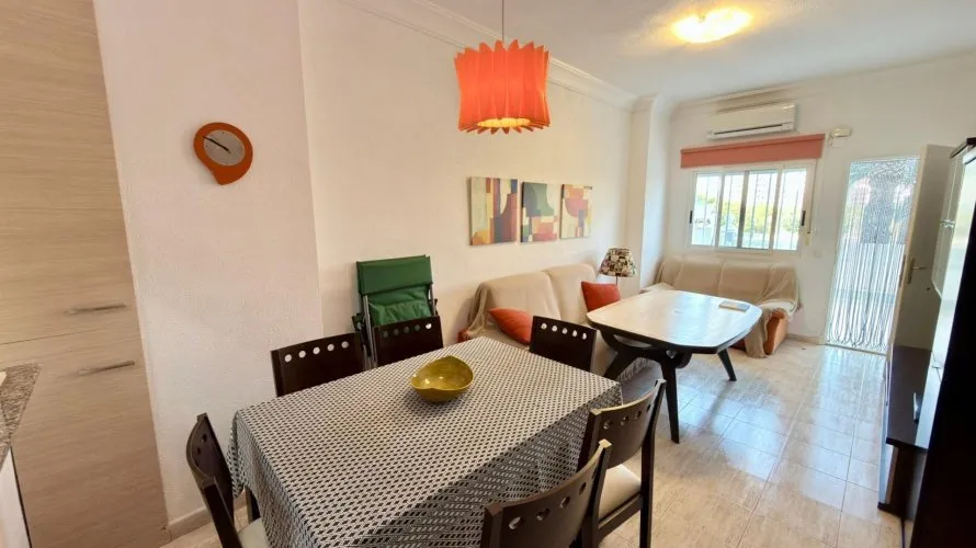 Apartamento de 2 dormitorios en Villajoyosa, Spain No. 1110 № 12