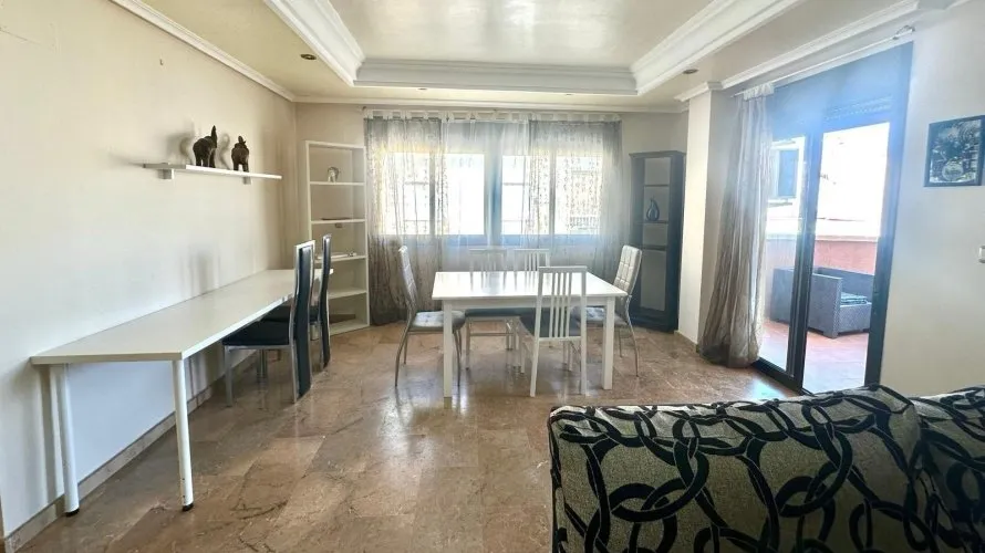 Apartamento de 4 dormitorios en Torrevieja, Spain No. 765 № 3