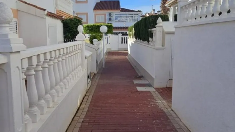 Ático de 4 dormitorios en Torrevieja, Spain No. 641 № 14