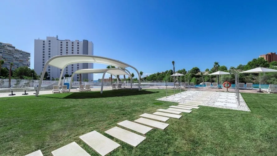 Apartamento de 3 dormitorios en Benidorm, Spain No. 853 № 14