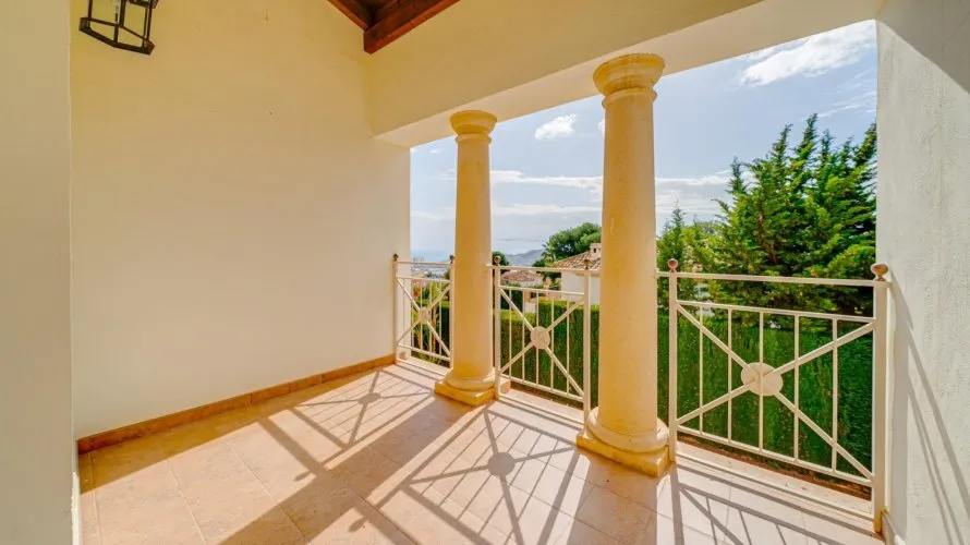 Villa de 4 dormitorios en Finestrat, Spain No. 165 № 26
