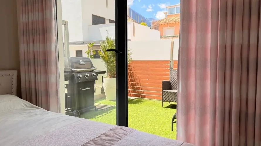 Villa de 5 dormitorios en Torrevieja, Spain No. 863 № 10