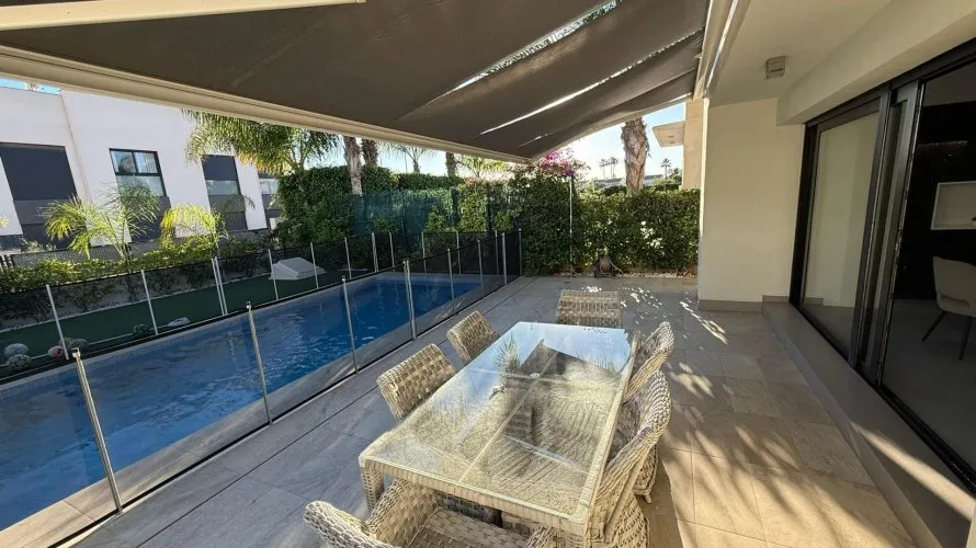 Villa de 3 dormitorios en Ciudad Quesada, Spain No. 901 № 2