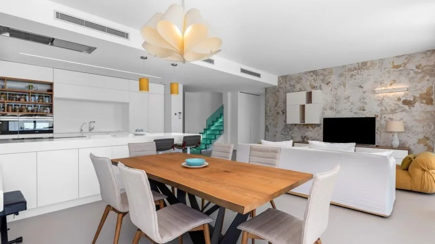 Villa de 4 dormitorios en Campoamor, Spain No. 662 № 12