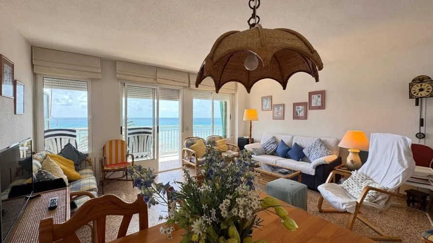 Apartamento de 3 dormitorios en Torrevieja, Spain No. 1323 № 4