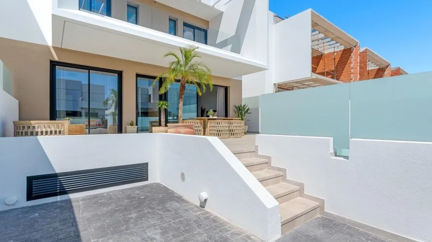 Villa de 3 dormitorios en Dolores, Spain No. 808 № 1