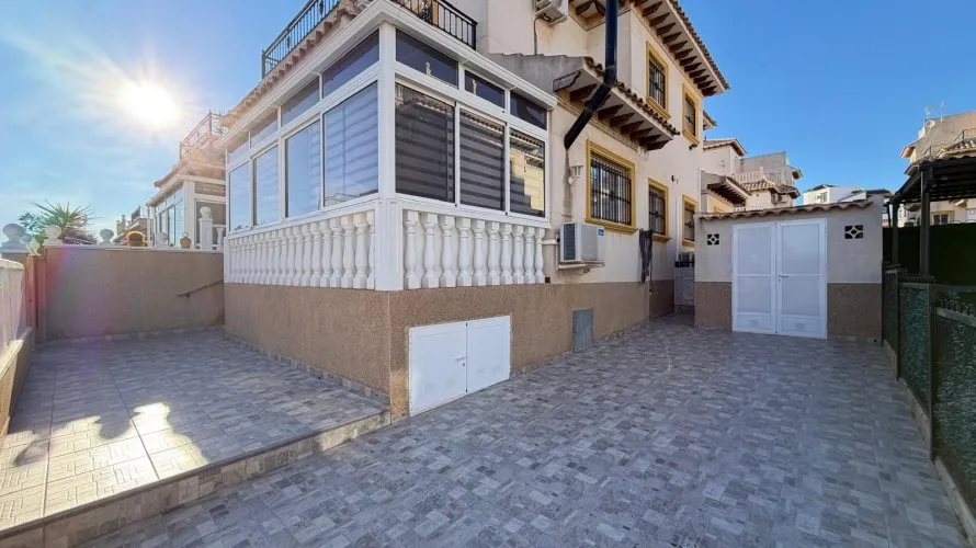 Сasa de 2 dormitorios en Campoamor, Spain No. 980 № 4