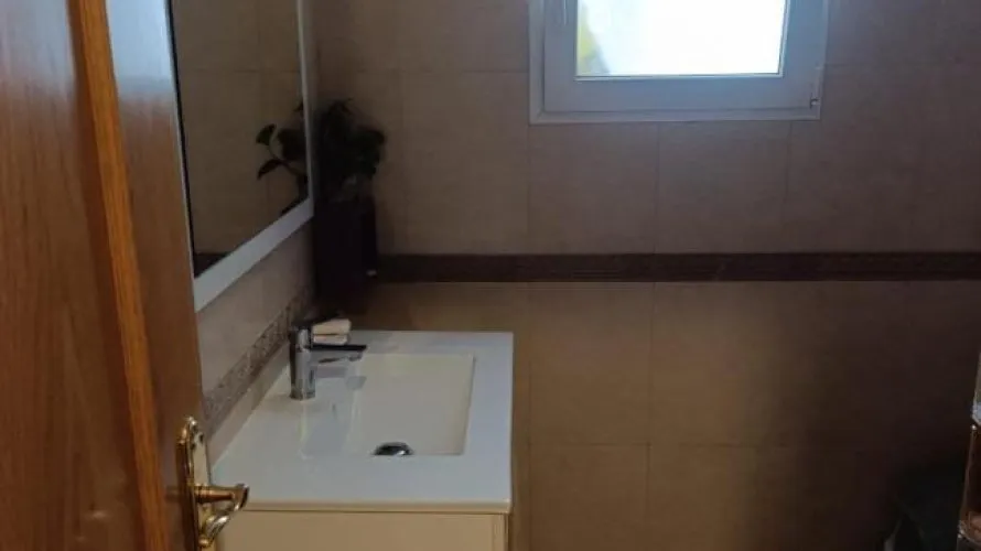 Apartamento de 110m² en Torrevieja, Spain No. 937 № 3