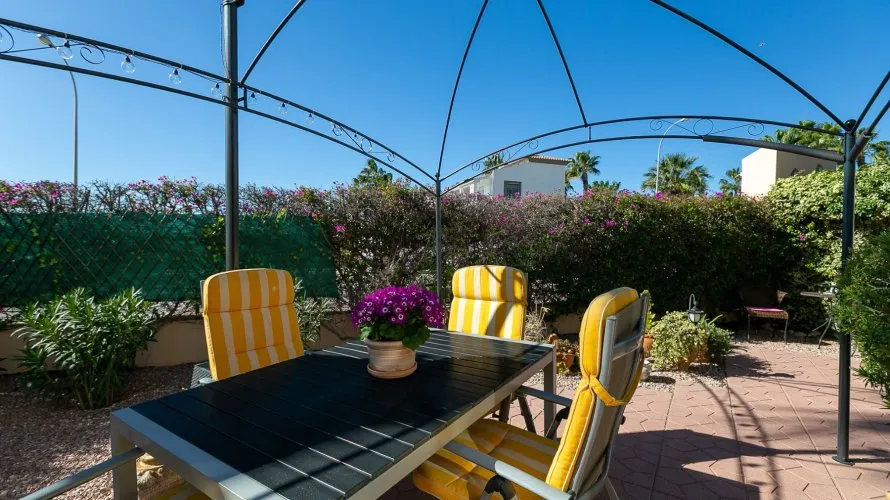 Apartamento de 73m² en Playa Flamenca II, Spain No. 1099 № 1