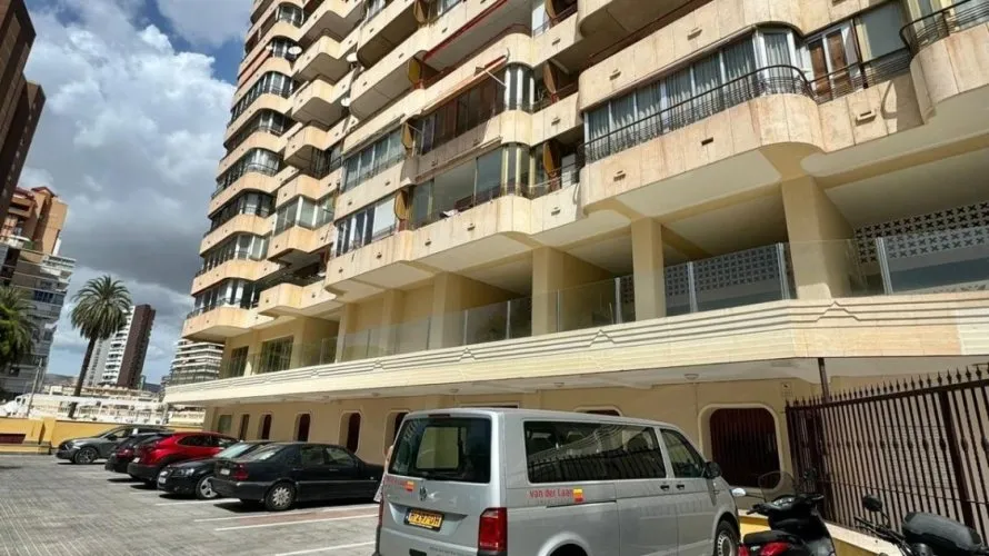 Apartamento de 2 dormitorios en Benidorm, Spain No. 840 № 7