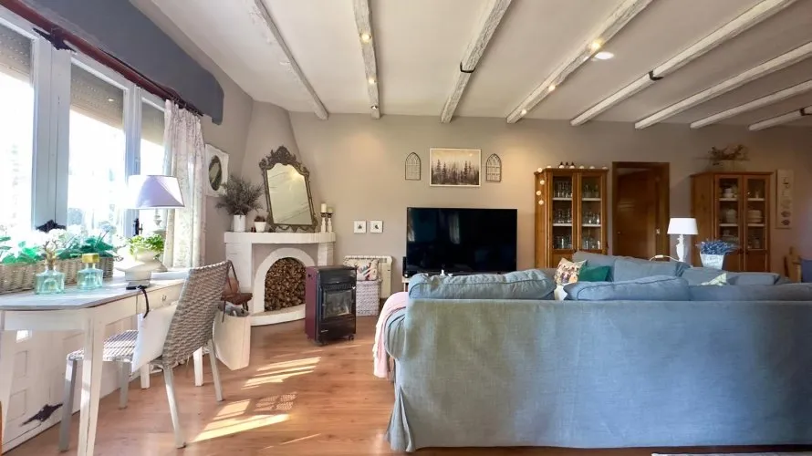 Apartamento de 3 dormitorios en Torreblanca, Spain No. 963 № 2