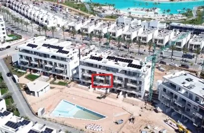 Apartamento de 2 dormitorios en Los Alcázares, Spain No. 1339