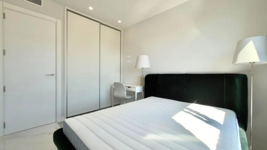 Apartamento de 3 dormitorios en Benidorm, Spain No. 1142 № 23
