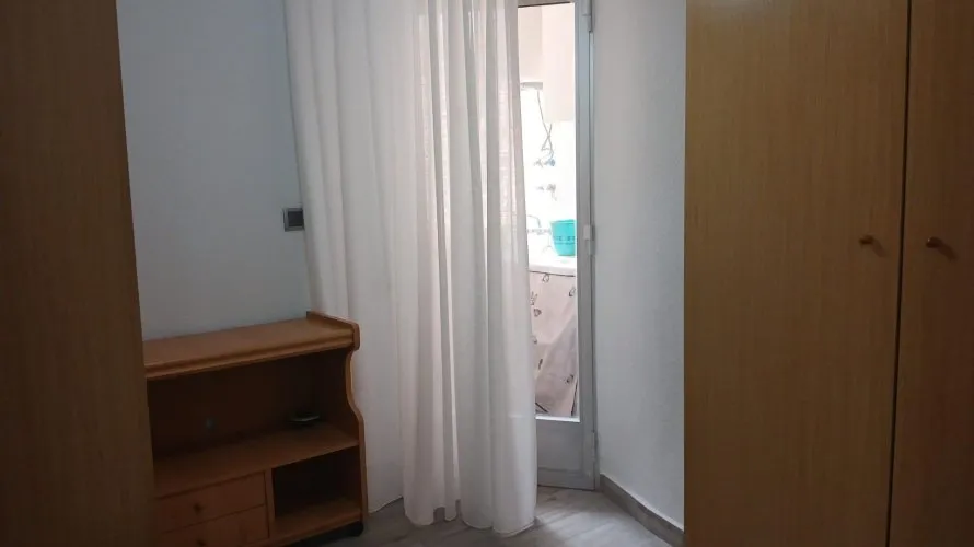 Apartamento de 1 dormitorio en Guardamar del Segura, Spain No. 869 № 2