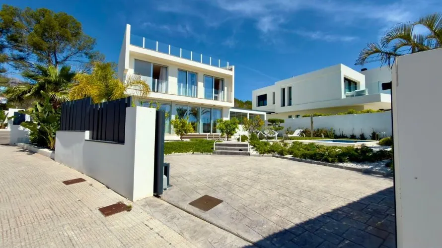 Villa de 4 dormitorios en La Nucia, Spain No. 1152 № 17
