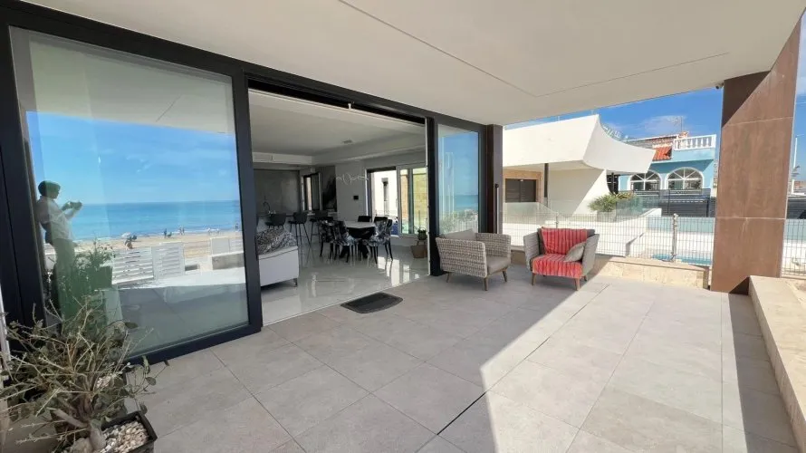 Villa de 5 dormitorios en La Mata, Spain No. 613 № 4