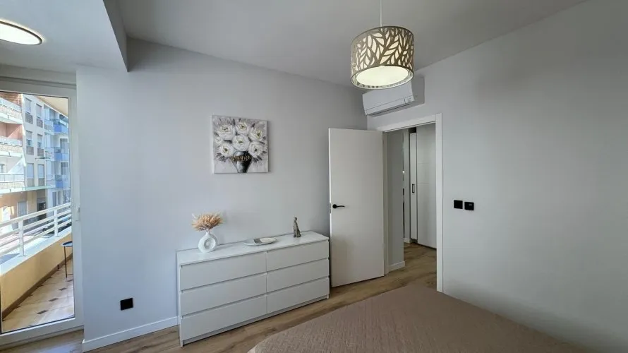 Apartamento de 3 dormitorios en Torrevieja, Spain No. 148 № 14