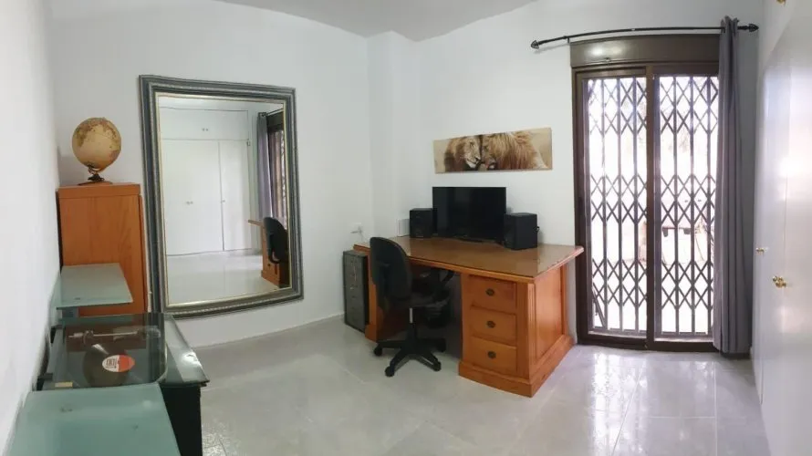 Villa de 6 dormitorios en Alicante, Spain No. 242 № 26