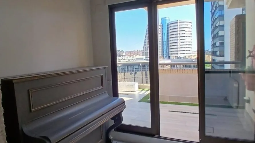 Ático de 3 dormitorios en Valencia, Spain No. 798 № 10