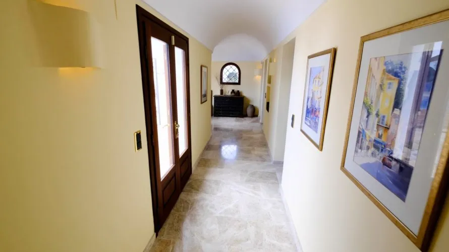 Villa de 4 dormitorios en Fustera, Spain No. 291 № 17