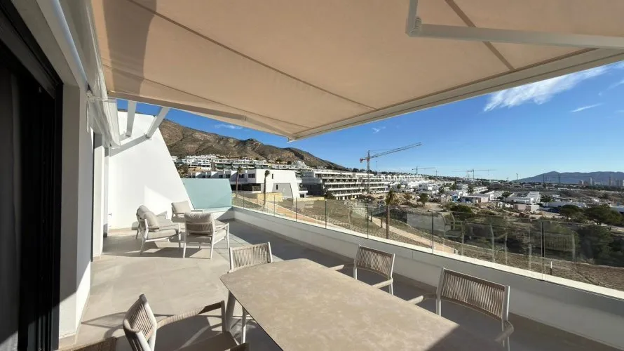 Apartamento de 2 dormitorios en Finestrat, Spain No. 992 № 24
