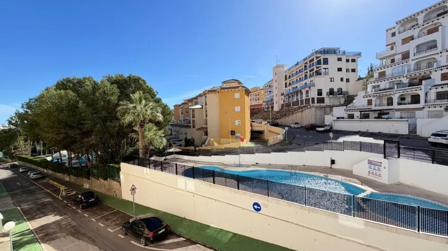 Apartamento de 2 dormitorios en Dehesa De Campoamor, Spain No. 245 № 20