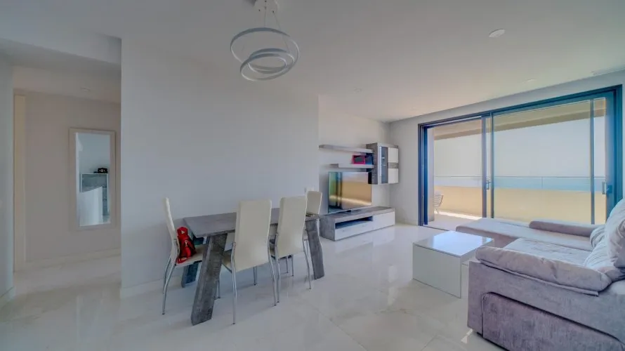 Apartamento de 2 dormitorios en Benidorm, Spain No. 1281 № 26