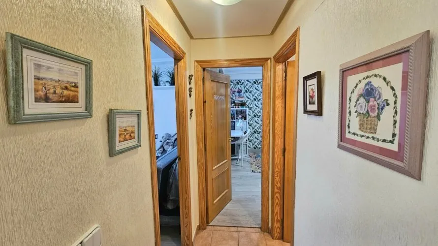 Apartamento de 2 dormitorios en Torreblanca, Spain No. 945 № 15