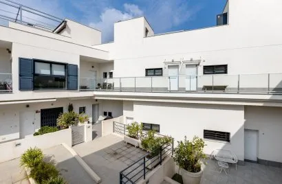 Apartamento de 56m² en La Mata, Spain No. 1271