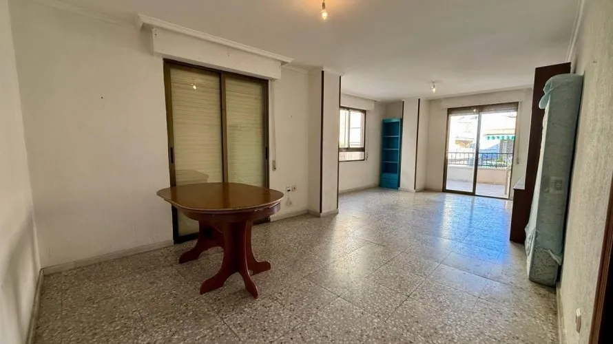 Apartamento de 3 dormitorios en Torrevieja, Spain No. 2095 № 14