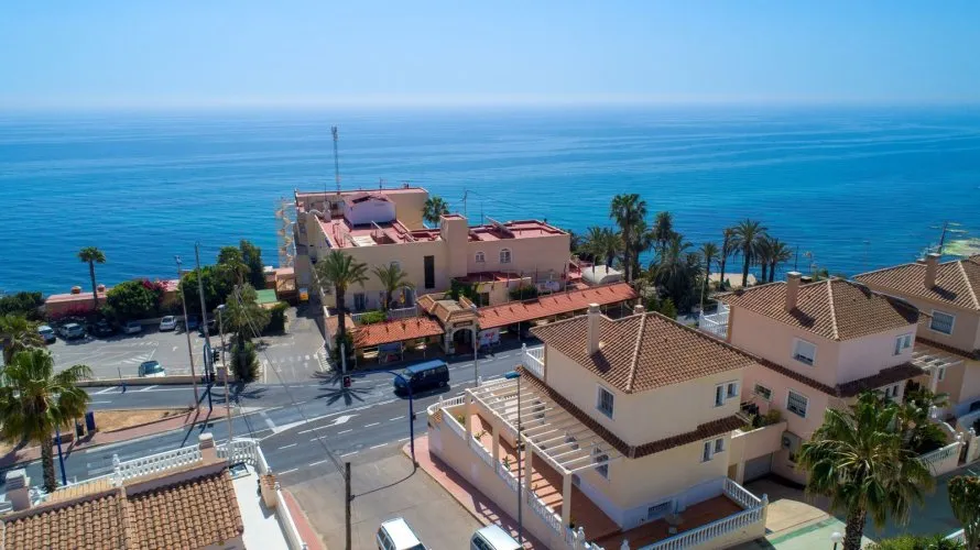 Villa de 180m² en Torrevieja, Spain No. 1945 № 28