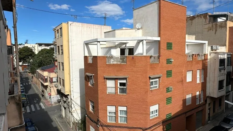 Apartamento de 2 dormitorios en Alicante, Spain No. 2156 № 5