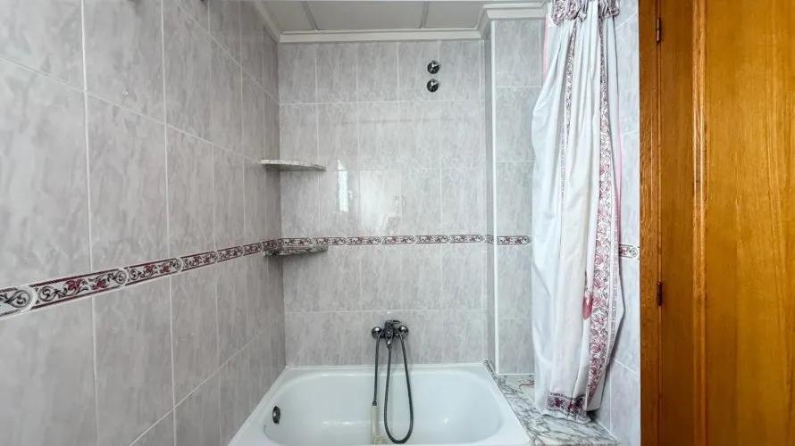 Ático de 2 dormitorios en Torrevieja, Spain No. 2020 № 12