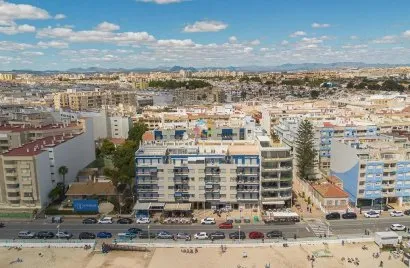 Apartamento de 1 dormitorio en Torrevieja, Spain No. 1989