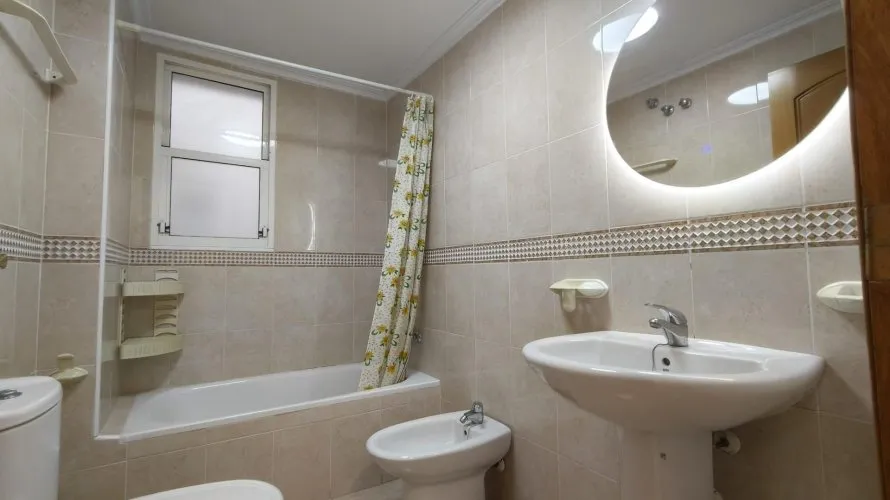 Apartamento de 2 dormitorios en Torrevieja, Spain No. 2225 № 3