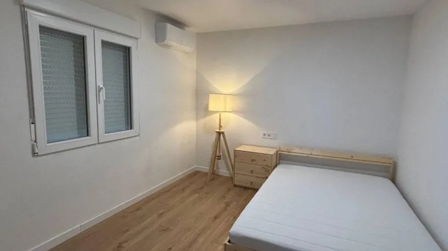 Apartamento de 3 dormitorios en Manises, Spain No. 2175 № 11