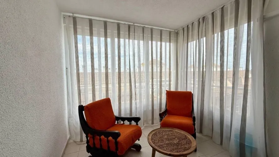 Apartamento de 2 dormitorios en Torrevieja, Spain No. 2082 № 17